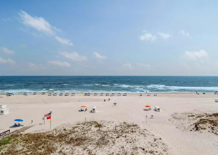 Royal Palms 508 Beachfront Escape *