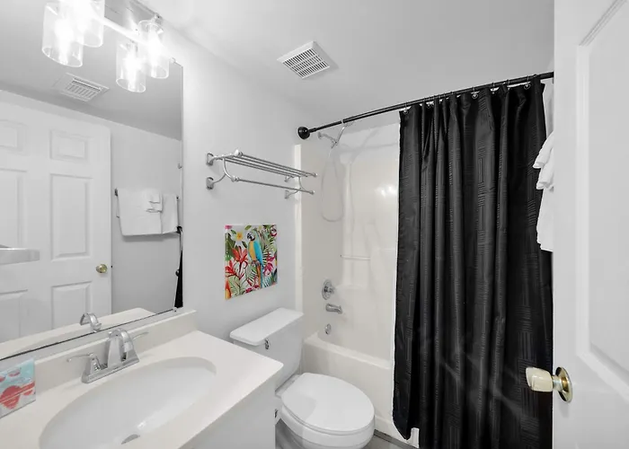 Royal Palms 508 Beachfront Escape
